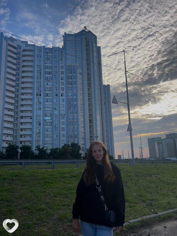 Лера, 20, Киеве — анкета №2746935