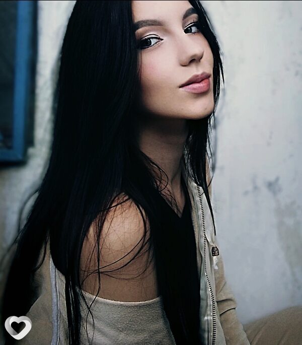 Astina Hanukyan, 29, Адлер — анкета №2747754