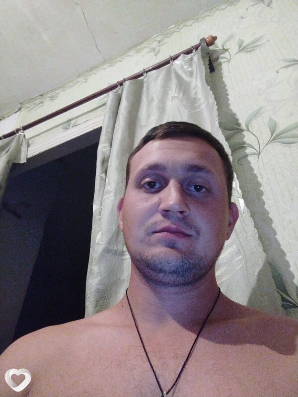 Олег, 29, Рогачев — анкета №2747598