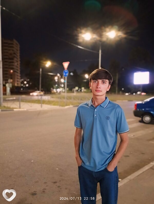 Саша, 21, Мытищах — анкета №2747833