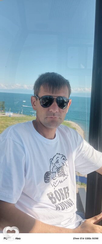 Олег, 37, Шелехове — анкета №2749257