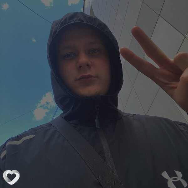 Александр, 19, Кемерове — анкета №2749546