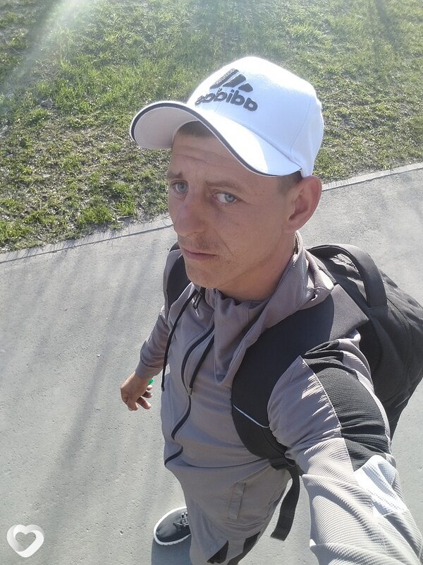 Дмитрий, 26, Барнауле — анкета №2749881