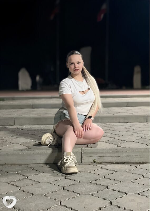 Юля, 26, Москве — анкета №2749918