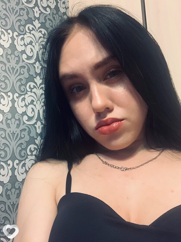 Настя, 20, Кемерове — анкета №2750590