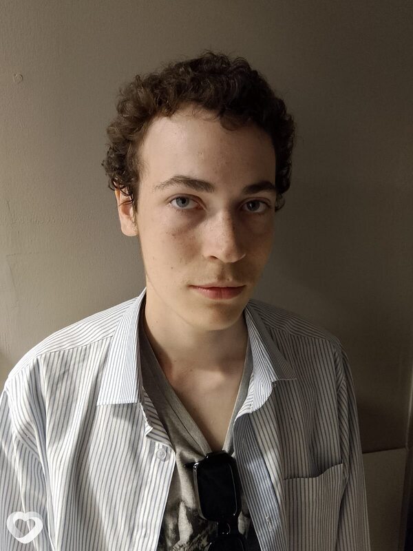 Дмитрий, 20, Москве — анкета №2750471