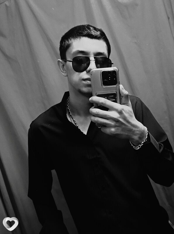 Макс, 27, Пскове — анкета №2751481