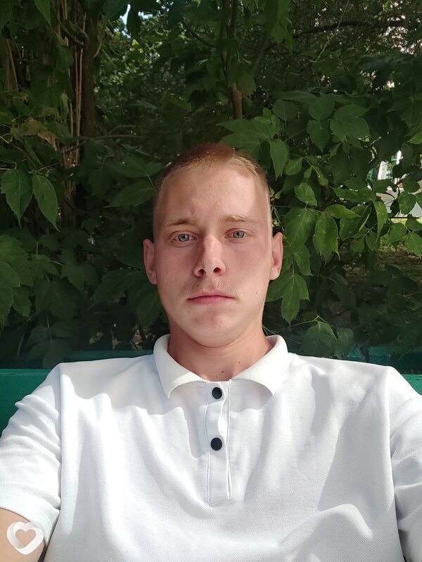 Кирилл, 19, Гомеле — анкета №2751672