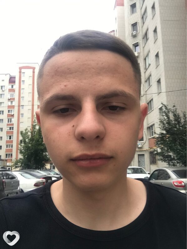Саша, 19, Саратове — анкета №2751755