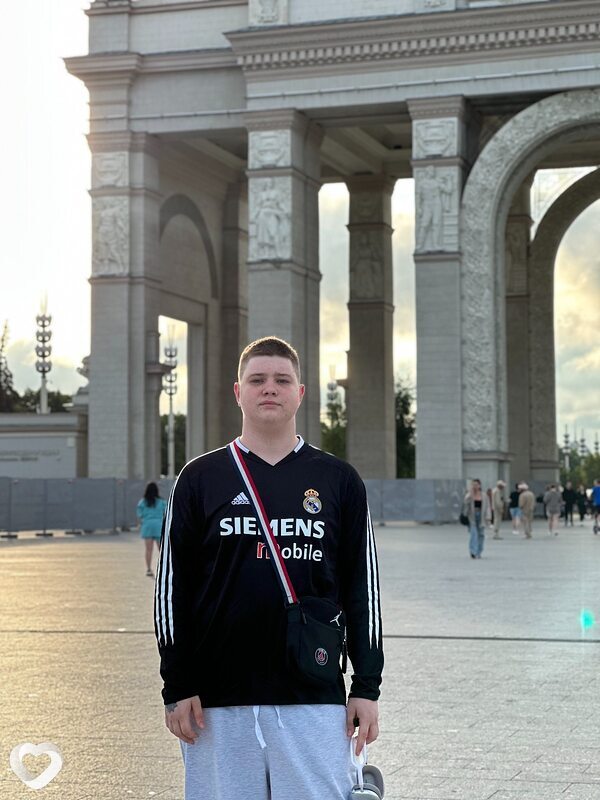 Евгений, 21, Москве — анкета №2751644