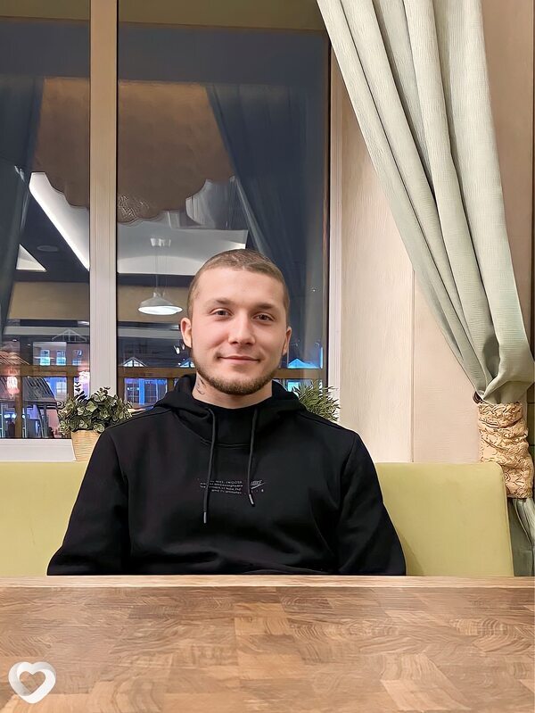 Михаил, 25, Томске — анкета №2751932