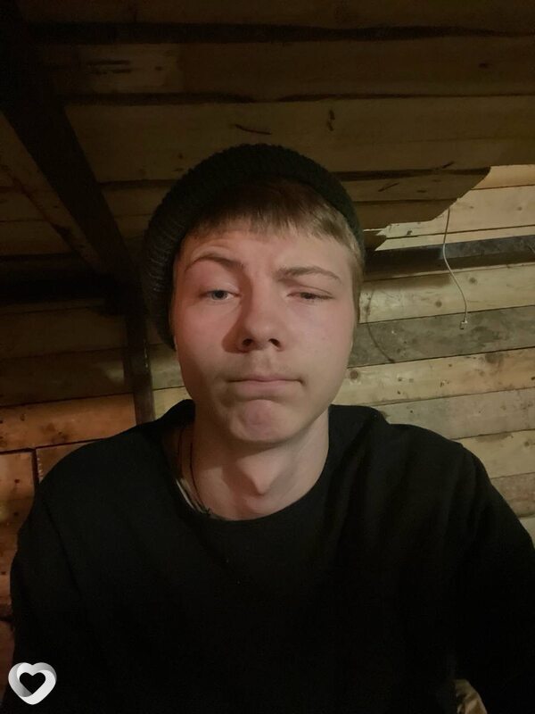 Павел, 21, Новороссийске — анкета №2752256