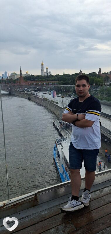 Максим, 25, Екатеринбурге — анкета №2752485