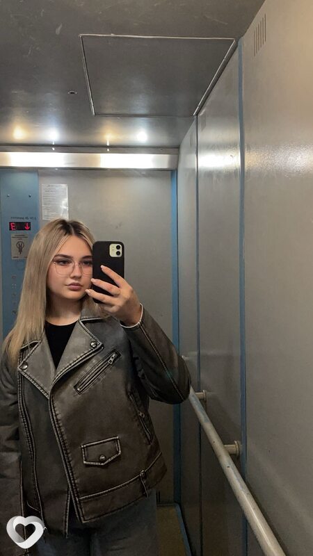 Полина, 21, Чайковском — анкета №2752628