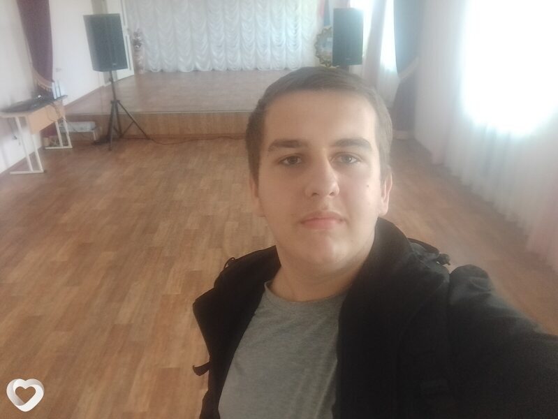 Никита, 19, Пролетарске — анкета №2752613
