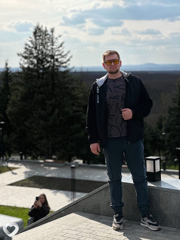 Святослав, 25, Луганске — анкета №2753788