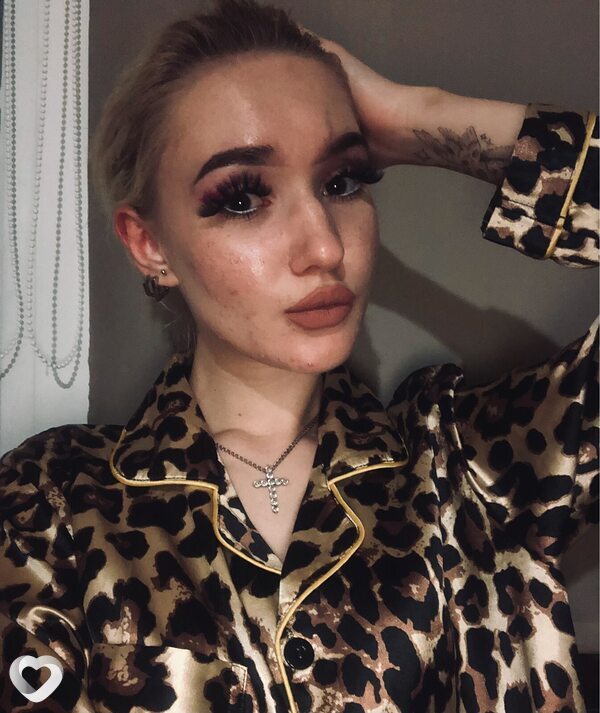 Nasti, 19, Барнауле — анкета №2753543
