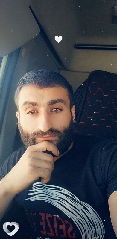 Гриша, 32, Снежном — анкета №2753692