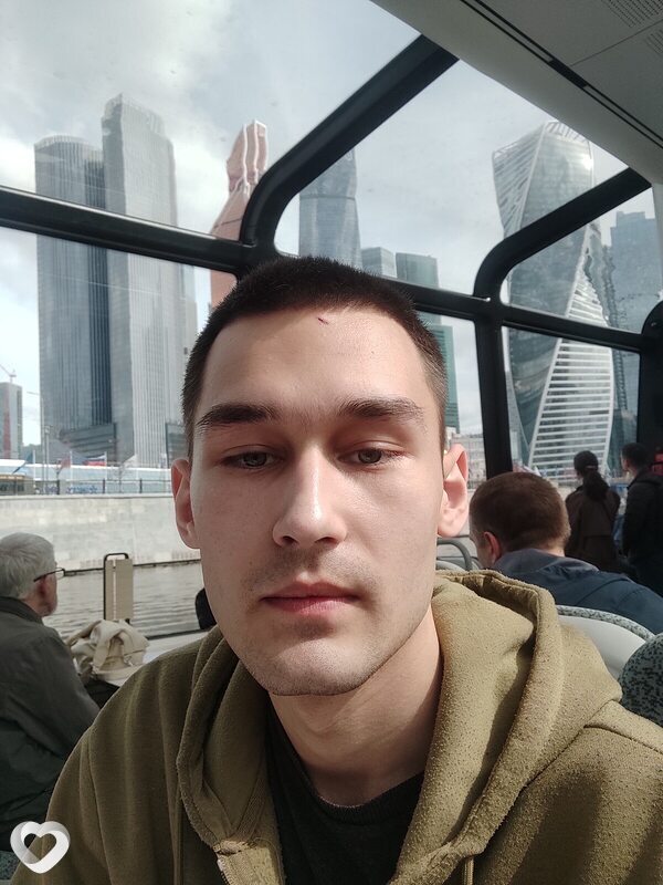 Богдан, 22, Калуге — анкета №2753590