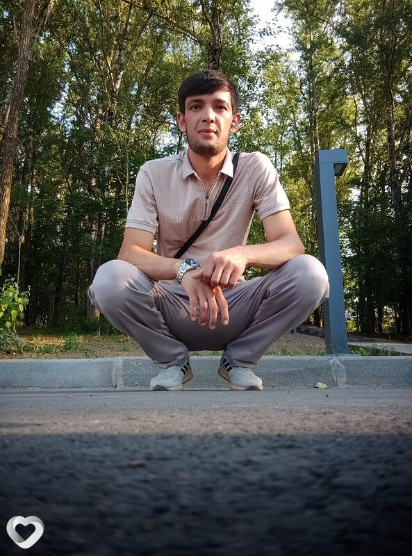 Умар, 26, Череповце — анкета №2753680