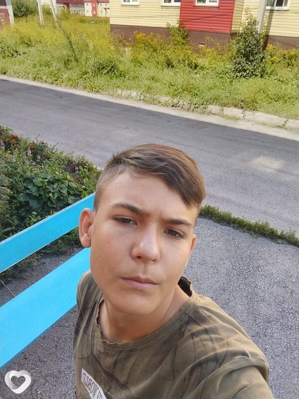 Иван, 19, Киселевске — анкета №2753891