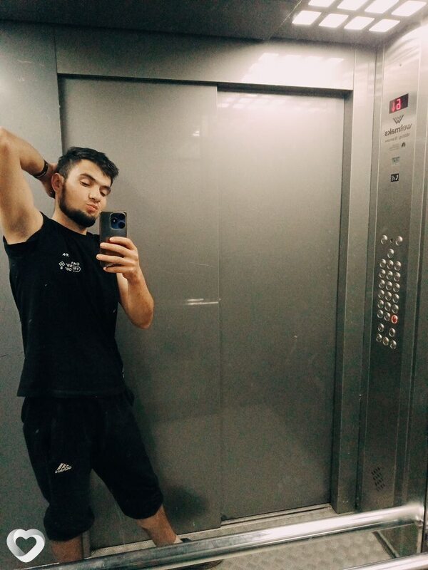 Kamron, 24, Москве — анкета №2754180