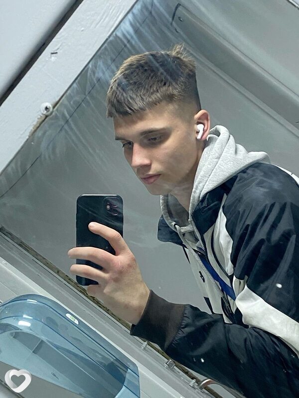 Саша, 19, Белгороде — анкета №2754760