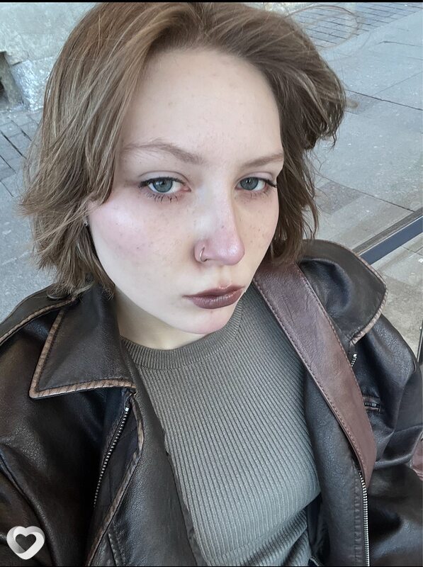 Арина, 19, Санкт-Петербурге — анкета №2754809