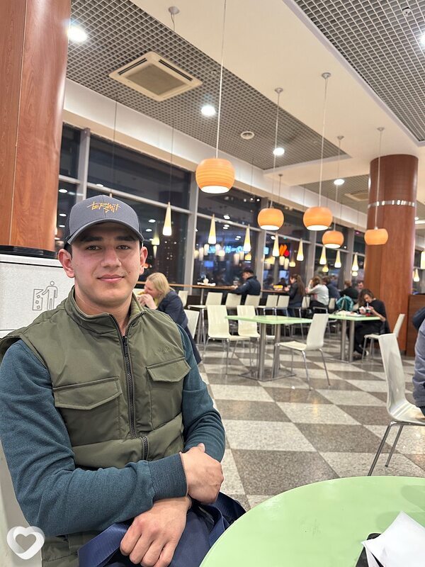 Юсуфбек, 20, Москве — анкета №2754502