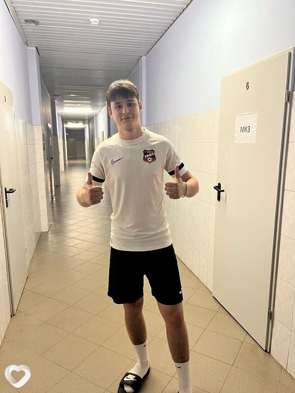Алексей, 22, Екатеринбурге — анкета №2754927