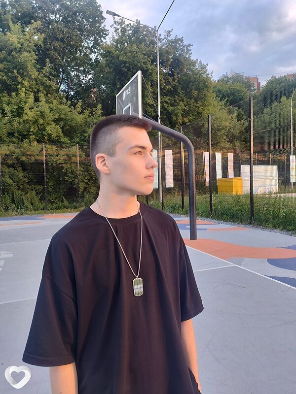 Дима, 19, Чебоксарах — анкета №2754865