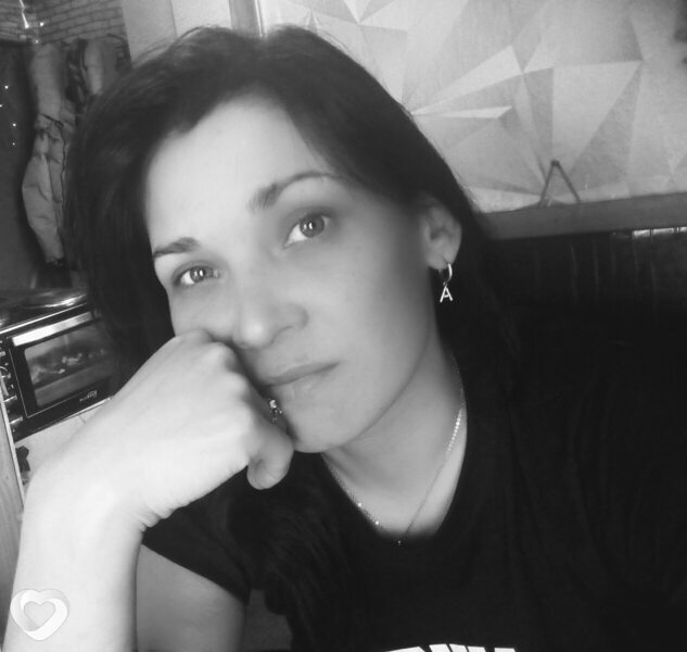 Елена, 35, Шелехове — анкета №2755353