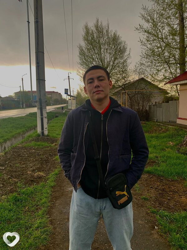 Руслан, 21, Санкт-Петербурге — анкета №2755663