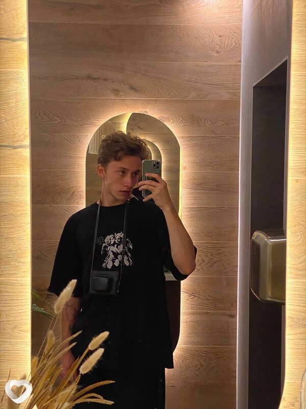 Никита, 22, Ярославле — анкета №2756027