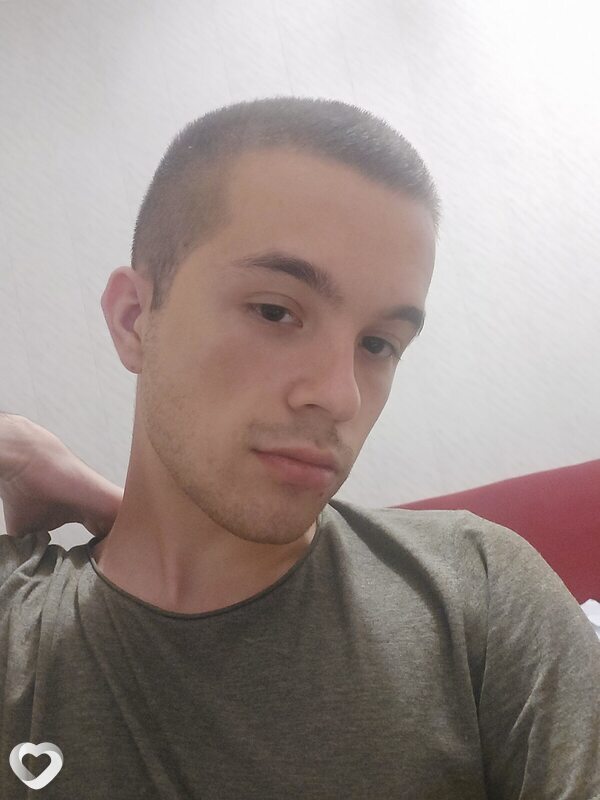 Михаил, 23, Туапсе — анкета №2755892