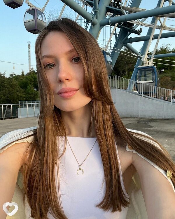 Настенька, 19, Кемерове — анкета №2756824