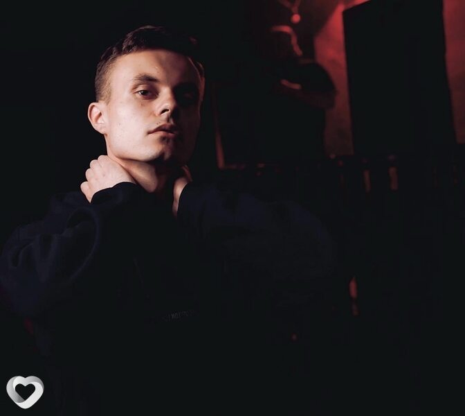 Артём, 25, Шахтах — анкета №2756977