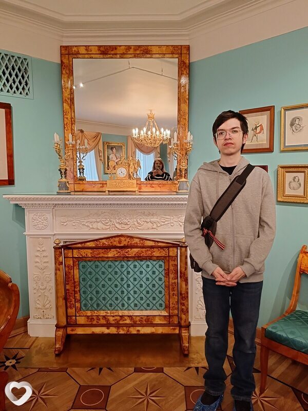 Григорий, 21, Москве — анкета №2757207