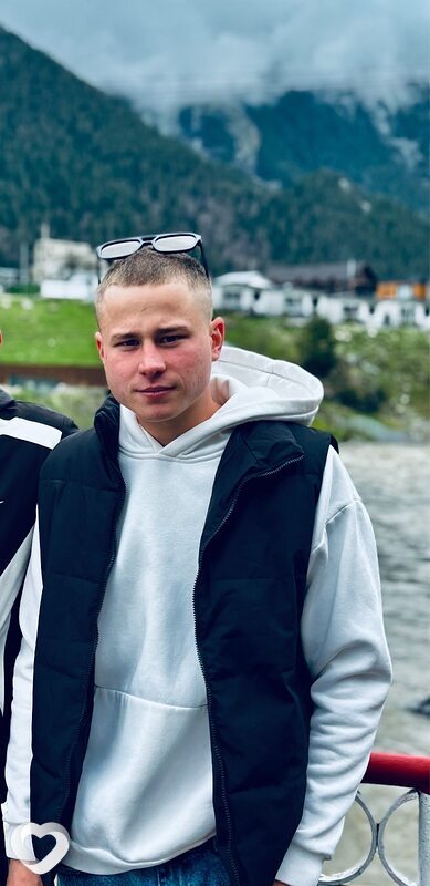 Михалыч, 22, Ставрополе — анкета №2757195