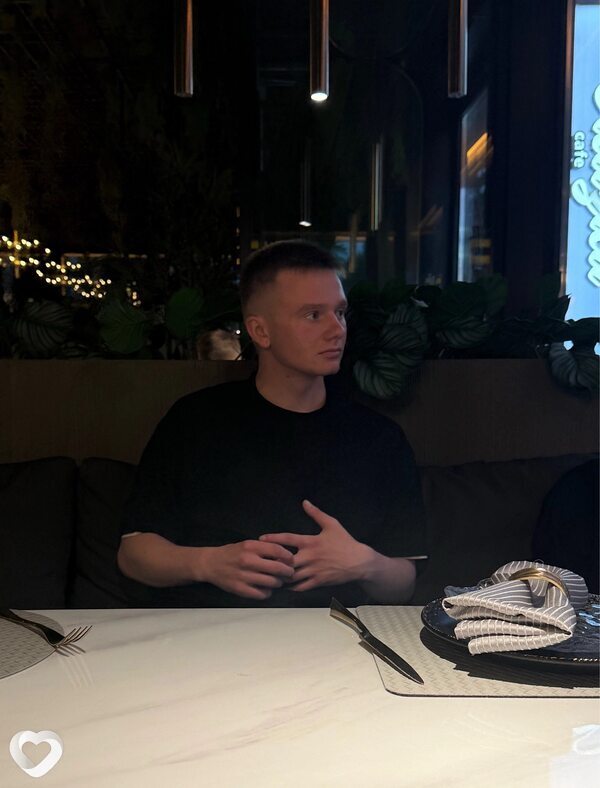 Даня, 22, Уссурийске — анкета №2757284
