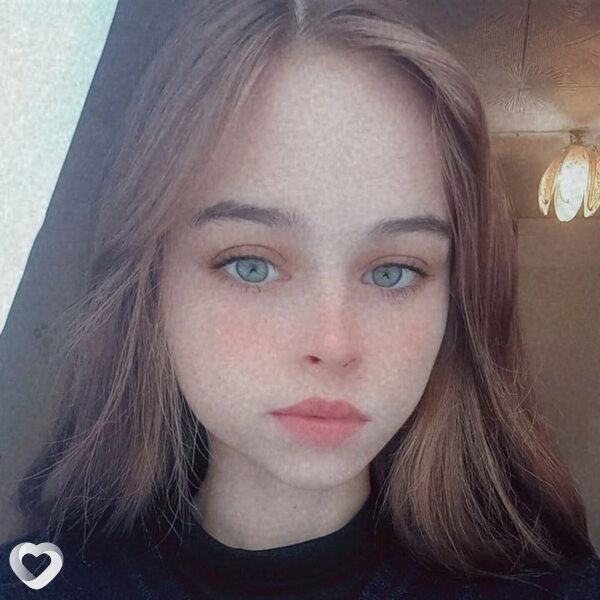 Алина, 21, Калуге — анкета №2775321