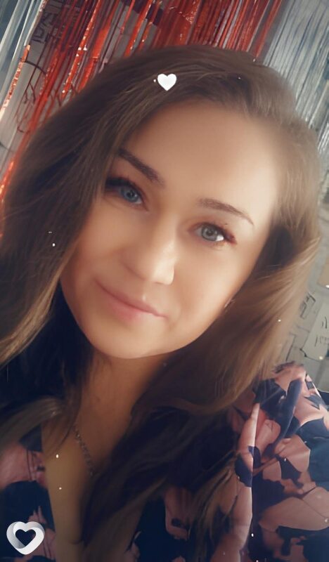 Оля, 23, Адыгейске — анкета №2758480
