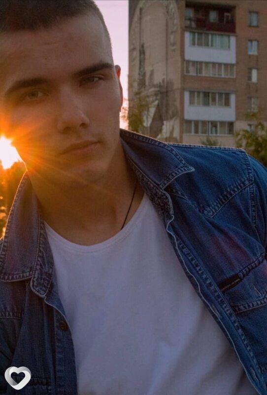 Глеб, 24, Москве — анкета №2758852
