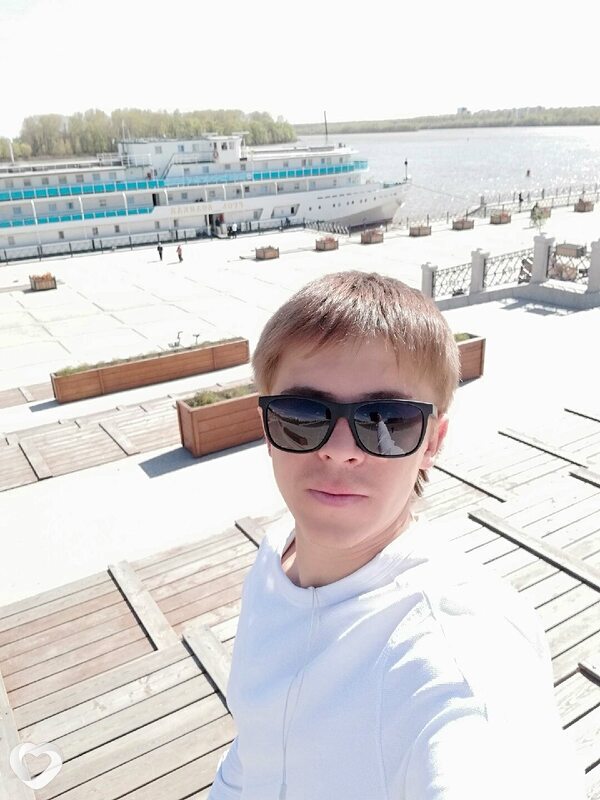 Кирилл, 34, Артемовском — анкета №2759009