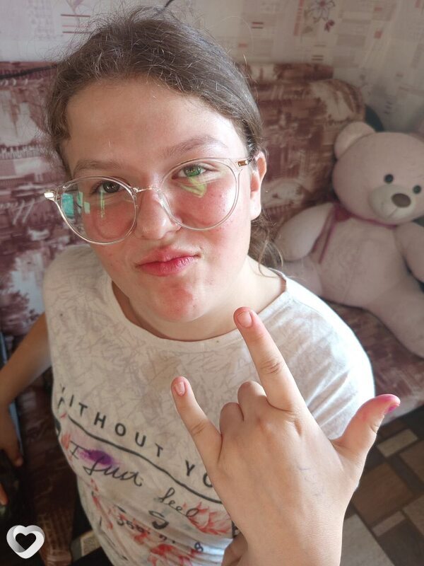 Лена, 26, Муроме — анкета №2759050