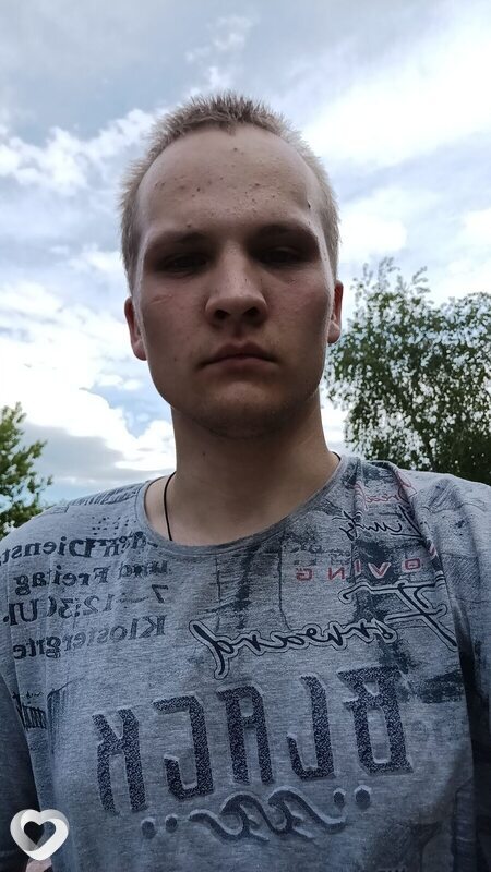 Артем, 22, Белгороде — анкета №2759247