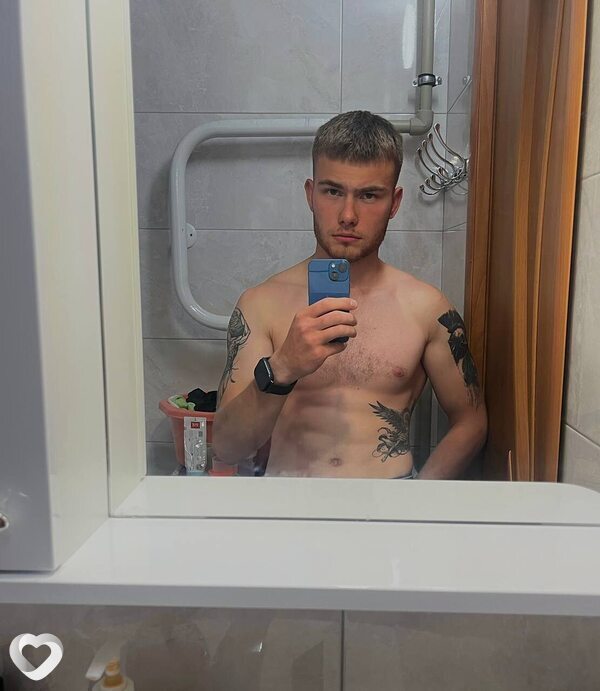 Александр, 21, Витебске — анкета №2759699