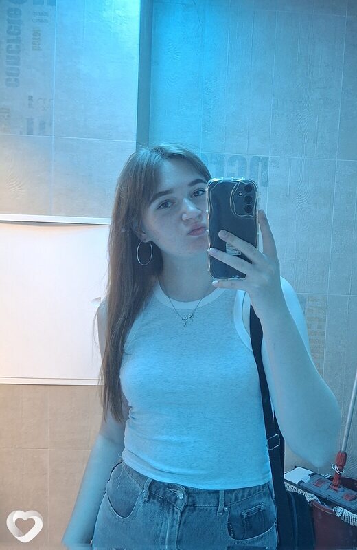Вика, 20, Барановичах — анкета №2760271