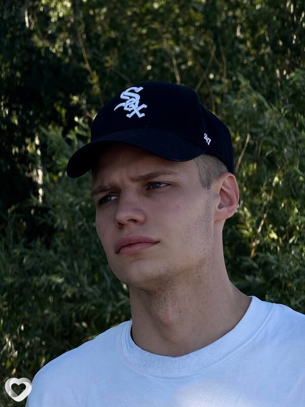 Андрей, 23, Новочеркасске — анкета №2760506