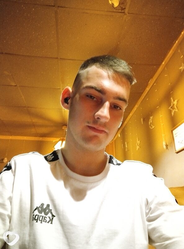 Данила, 24, Сургуте — анкета №2760562
